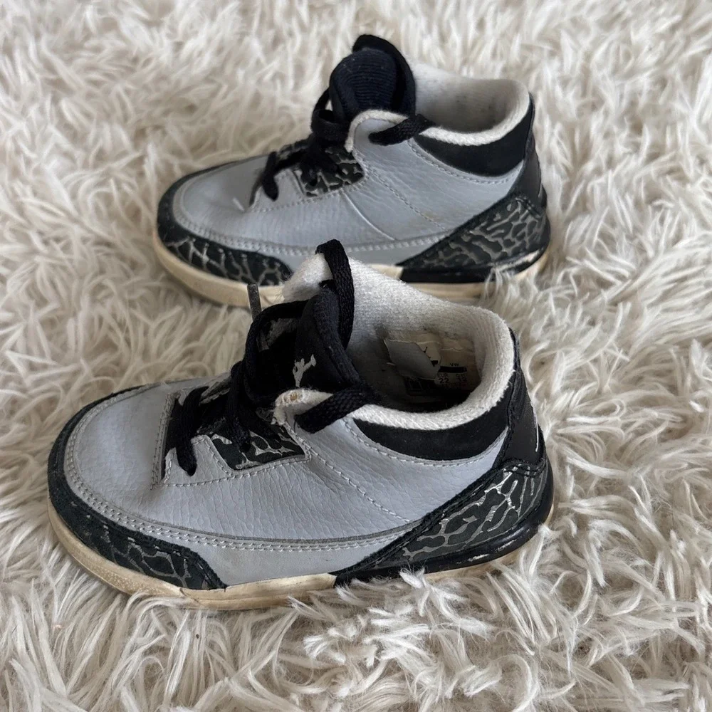Kids Retro Jordan 3 Toddler Sneakers Wolf Grey Black Cement‎ Print Size 6C
